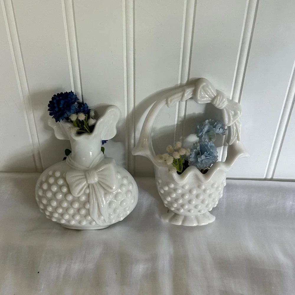 Homco Wall Pocket Set Home Decor White Excellent Hobnail Bow Plastic Vases‎
